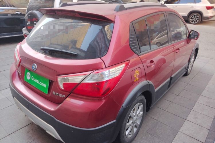 Used Venucia R50X 2013 1.6L Automatic Model Rear Right 45 Deg