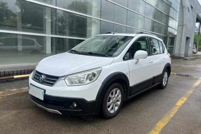 Used Venucia R50X 2013 1.6L Automatic Model