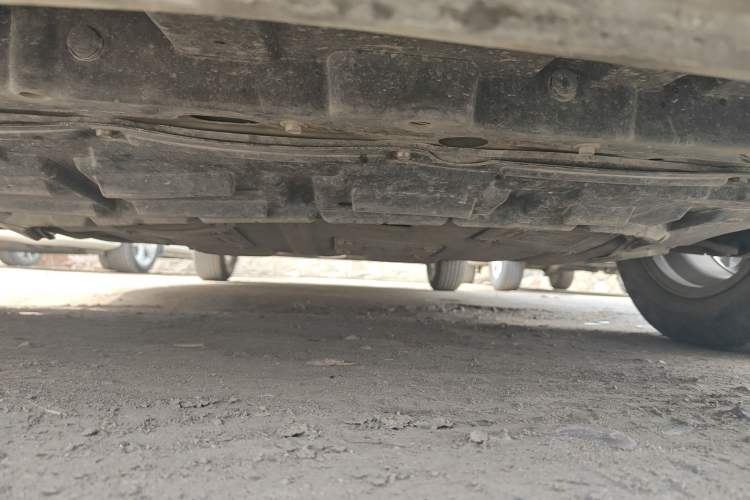 Used Venucia R50X 2013 1.6L Automatic Model Chassis Front