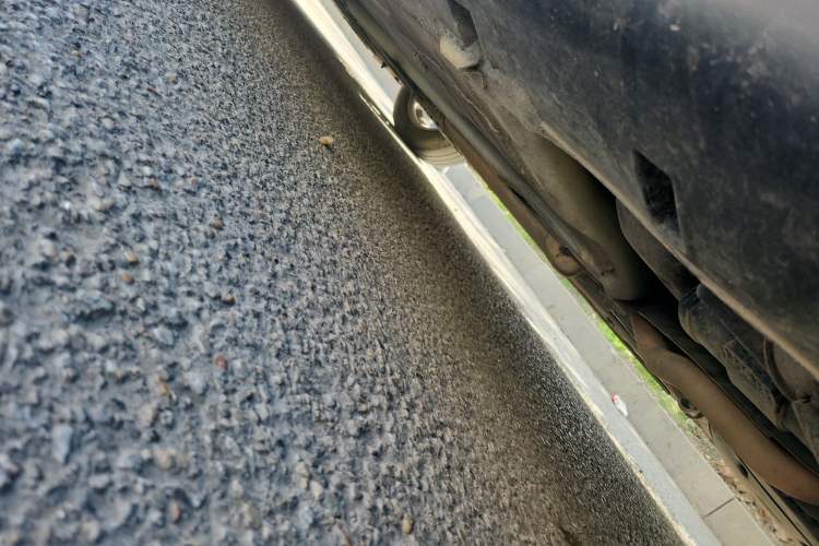 Used Venucia R50X 2013 1.6L Automatic Model Chassis Rear Left