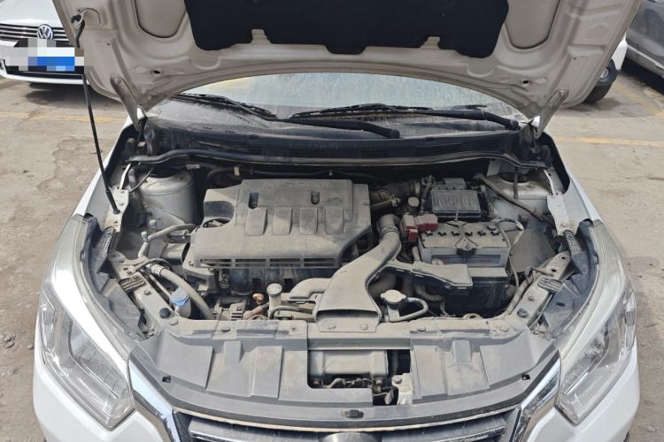 Used Venucia R50X 2013 1.6L Automatic Model Engine Bay