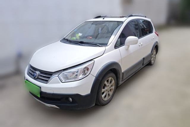 Used Venucia R50X 2013 1.6L Manual Model