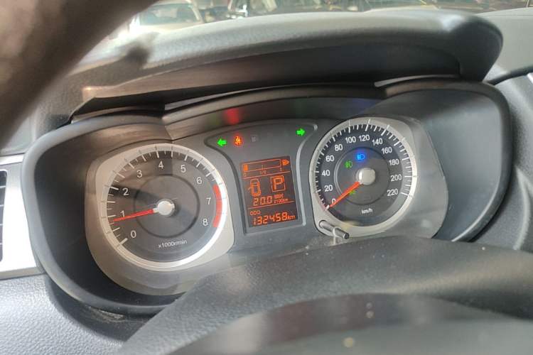 Used Venucia R50X 2013 1.6L Automatic Model Instrument Cluster