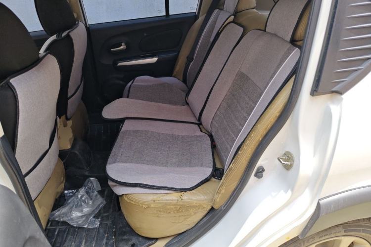 Used Venucia R50X 2013 1.6L Manual Model Left Rear Seat