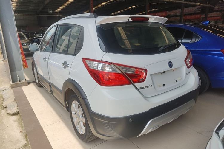 Used Venucia R50X 2013 1.6L Automatic Model Rear Left 45 Deg