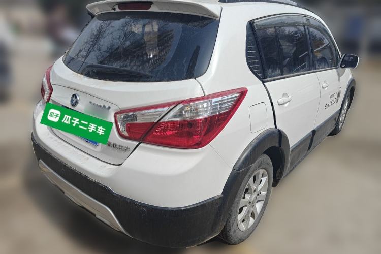 Used Venucia R50X 2013 1.6L Automatic Model Rear Right 45 Deg