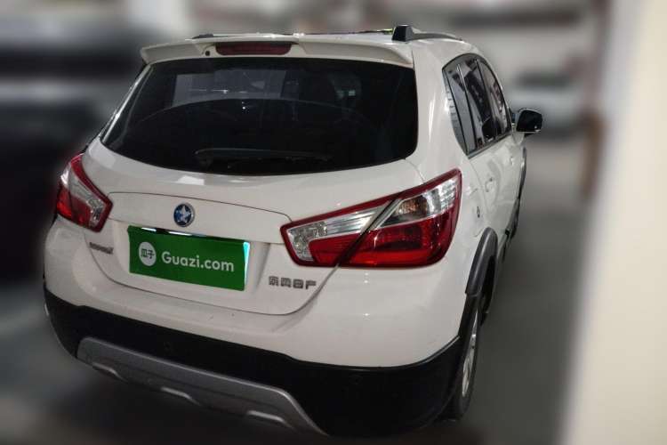 Used Venucia R50X 2013 1.6L Automatic Model Rear Right 45 Deg