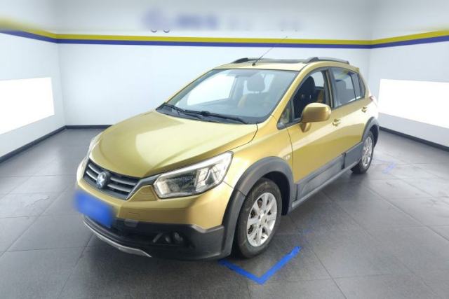 Used Venucia R50X 2013 1.6L Automatic Model