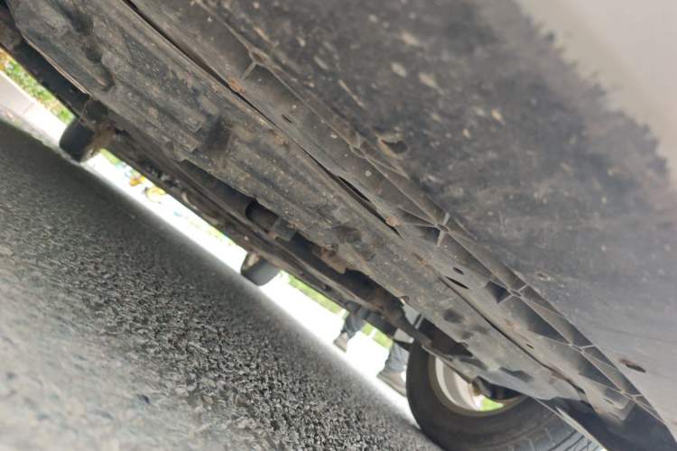 Used Venucia R50X 2013 1.6L Manual Model Chassis Front