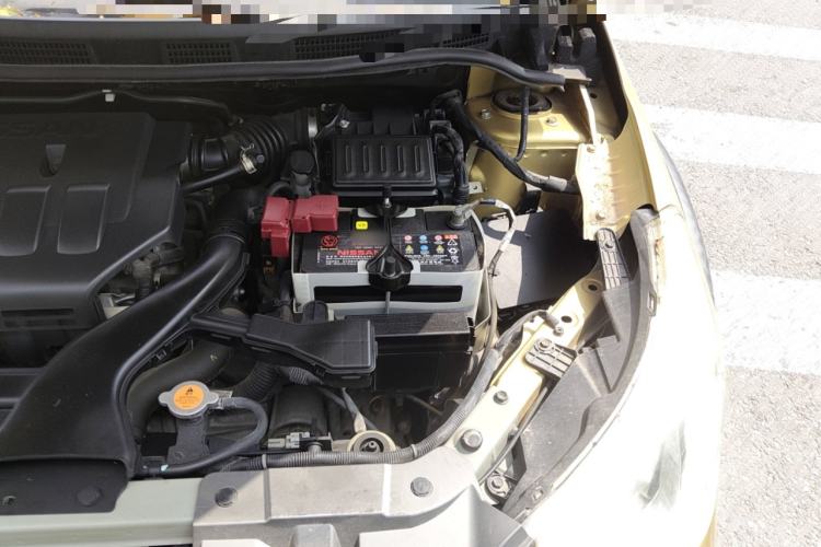 Used Venucia R50X 2013 1.6L Automatic Model Engine Bay Left