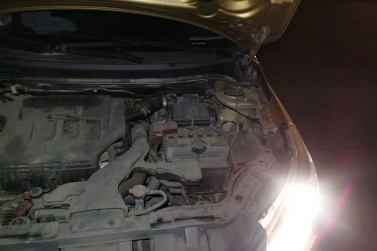 Used Venucia R50X 2013 1.6L Manual Model Engine Bay Left