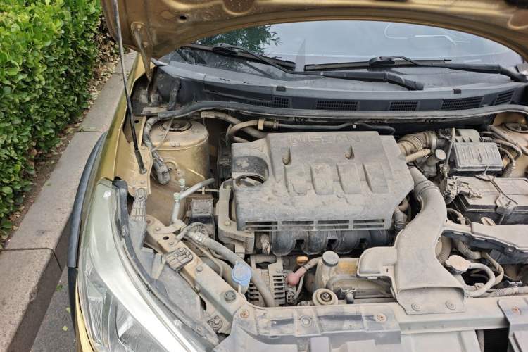 Used Venucia R50X 2013 1.6L Manual Model Engine Bay Right