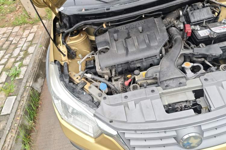 Used Venucia R50X 2013 1.6L Manual Model Engine Bay Right