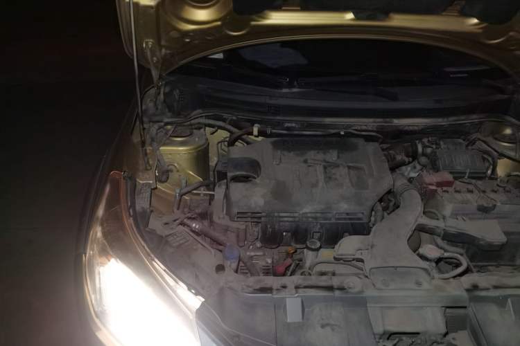 Used Venucia R50X 2013 1.6L Manual Model Engine Bay Right