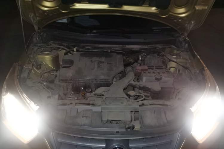 Used Venucia R50X 2013 1.6L Manual Model Engine Bay