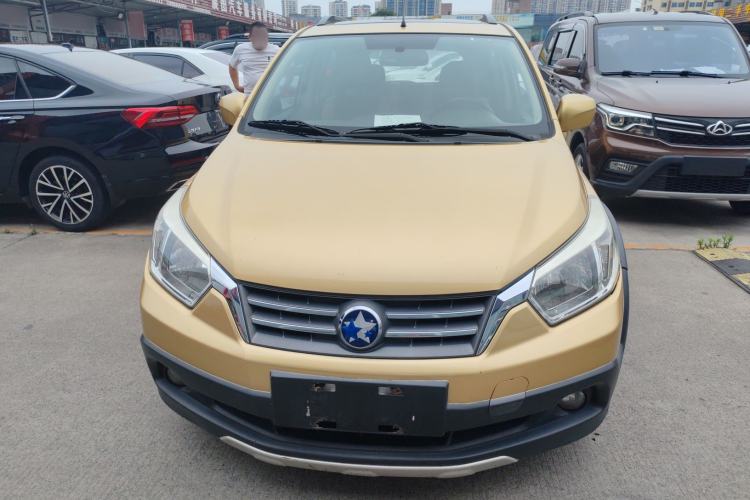 Used Venucia R50X 2013 1.6L Manual Model Exterior 1