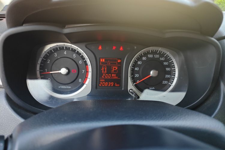 Used Venucia R50X 2013 1.6L Automatic Model Instrument Cluster
