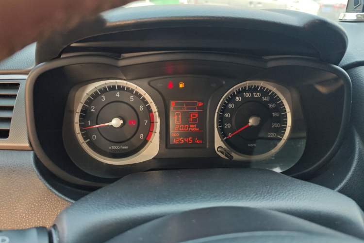 Used Venucia R50X 2013 1.6L Automatic Model Instrument Cluster