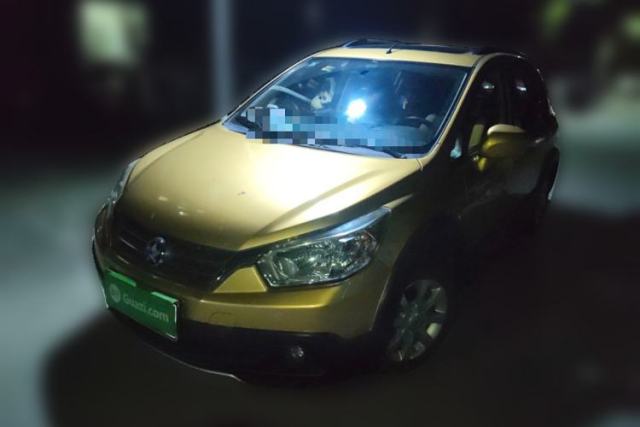 Used Venucia R50X 2013 1.6L Manual Model
