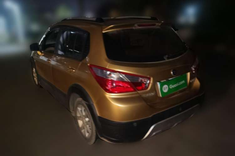 Used Venucia R50X 2013 1.6L Manual Model Rear Left 45 Deg