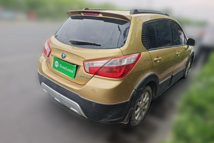 Used Venucia R50X 2013 1.6L Manual Model Rear Right 45 Deg