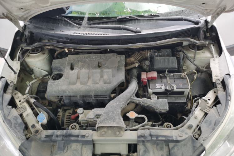 Used Venucia R50X 2015 1.6L Manual Trend Edition Engine Bay