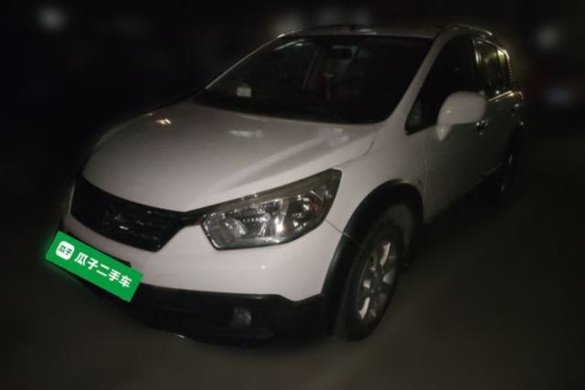 Used Venucia R50X 2015 1.6L Manual Luxury Edition