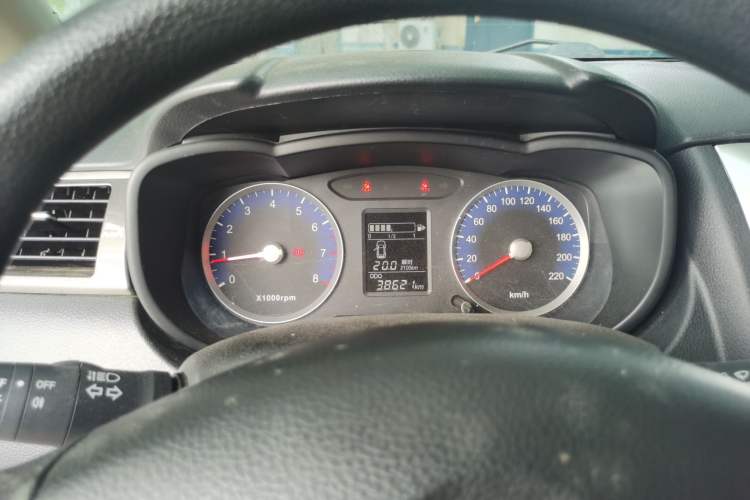 Used Venucia R50X 2015 1.6L Manual Trend Edition Instrument Cluster