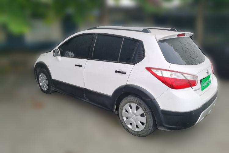Used Venucia R50X 2015 1.6L Manual Trend Edition Rear Left 45 Deg