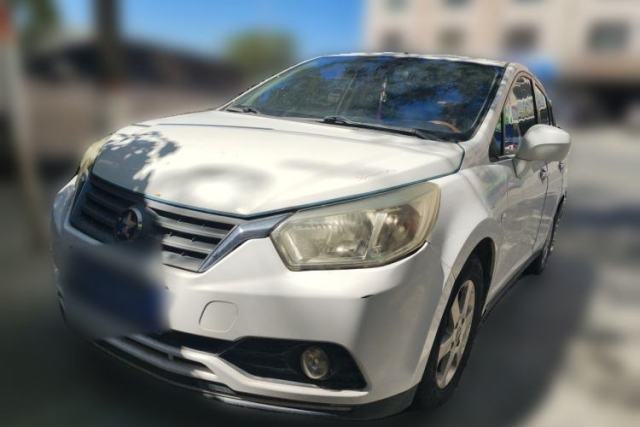 Używany Venucia R50X 2015 1.6L Automatic Trend Edition
