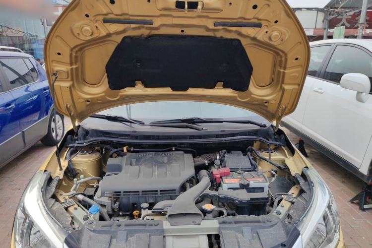 Used Venucia R50X 2015 1.6L Automatic Luxury Edition Engine Bay