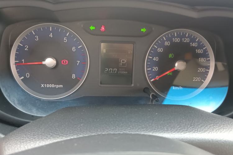 Used Venucia R50X 2015 1.6L Automatic Luxury Edition Instrument Cluster
