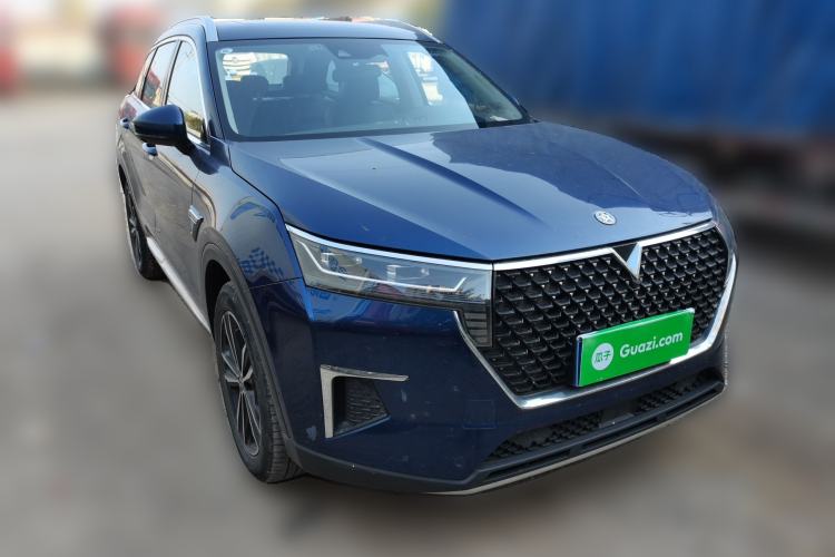 Used Venucia Star 2020 260T Automatic 48V Mild Hybrid Turbocharged Starry Edition Front Right 45 Deg
