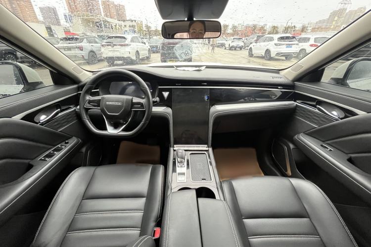 Used Venucia Star 2020 260T Automatic 48V Mild Hybrid Turbocharged Star Edition Interior 2