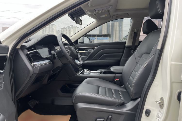 Used Venucia Star 2020 260T Automatic 48V Mild Hybrid Turbocharged Star Edition Interior 5