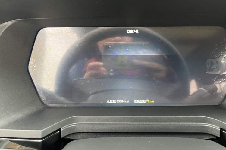 Used Venucia Star 2020 260T Automatic 48V Mild Hybrid Turbocharged Star Edition Odometer Close Up