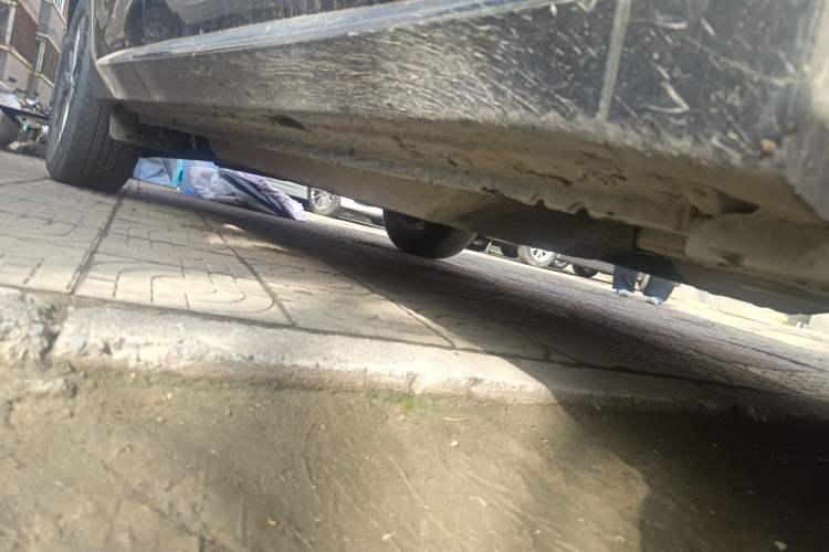 Used Venucia Star 2020 260T Automatic XingShang Edition Chassis Front Right