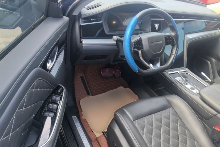 Used Venucia Star 2020 260T Automatic 48V Mild Hybrid Turbocharged Starry Edition Driver Seat