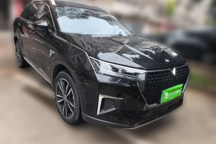 Used Venucia Star 2020 260T Automatic 48V Mild Hybrid Turbocharged Starry Edition Front Right 45 Deg