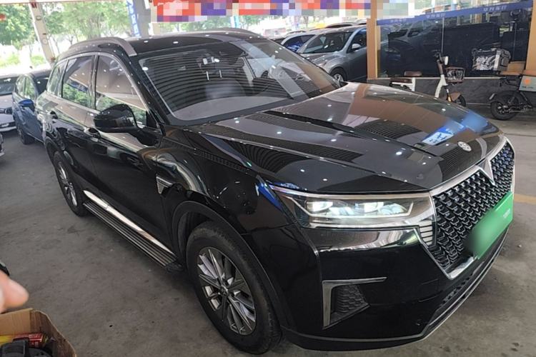 Used Venucia Star 2020 260T Automatic 48V Mild Hybrid Turbocharged Star Edition Front Right 45 Deg