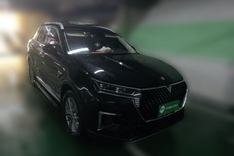 Used Venucia Star 2020 260T Automatic 48V Mild Hybrid Turbocharged Star Edition Front Right 45 Deg