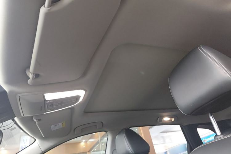 Used Venucia Star 2020 260T Automatic 48V Mild Hybrid Turbocharged Star Edition Headliner