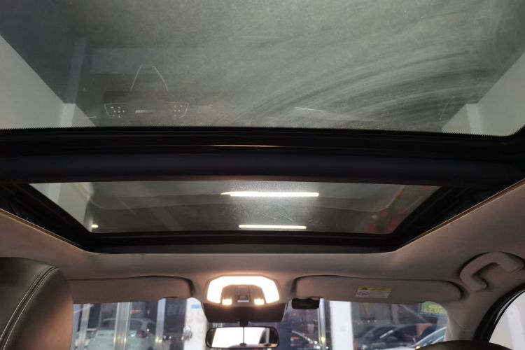 Used Venucia Star 2020 260T Automatic 48V Mild Hybrid Turbocharged Star Edition Headliner