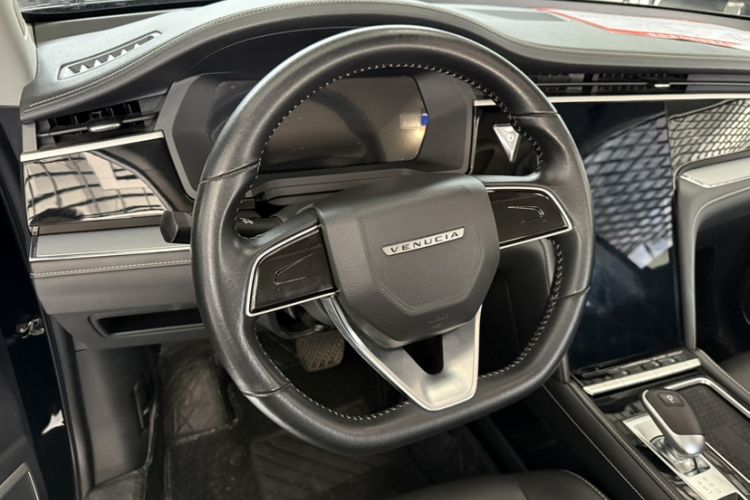 Used Venucia Star 2020 260T Automatic 48V Mild Hybrid Turbocharged Star Edition Interior 1