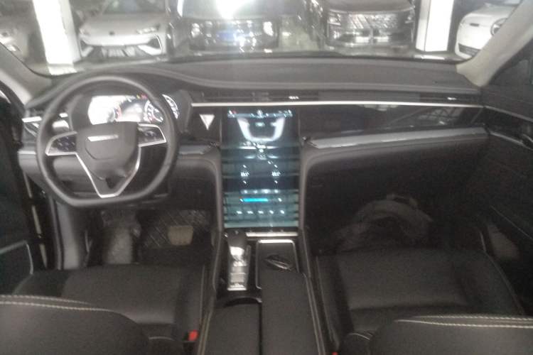 Used Venucia Star 2020 260T Automatic 48V Mild Hybrid Turbocharged Star Edition Interior 2