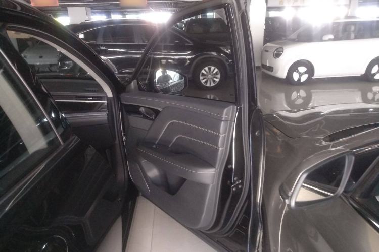 Used Venucia Star 2020 260T Automatic 48V Mild Hybrid Turbocharged Star Edition Interior 5