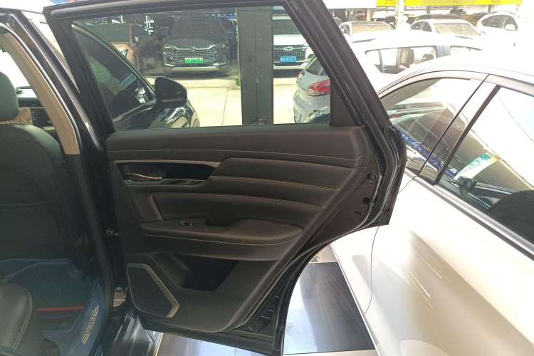 Used Venucia Star 2020 260T Automatic 48V Mild Hybrid Turbocharged Star Edition Interior 6