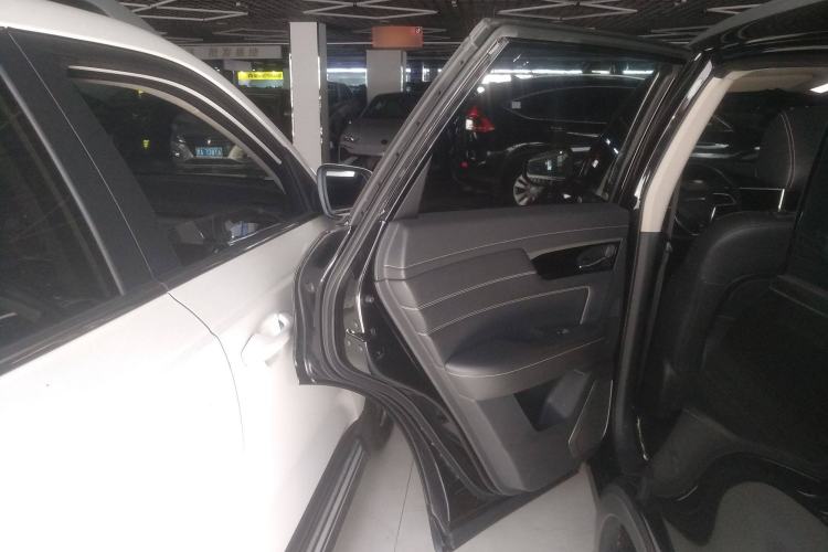 Used Venucia Star 2020 260T Automatic 48V Mild Hybrid Turbocharged Star Edition Interior 8