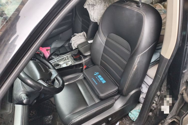 Used Venucia Star 2020 260T Automatic 48V Mild Hybrid Turbocharged Starry Edition Left Front Seat