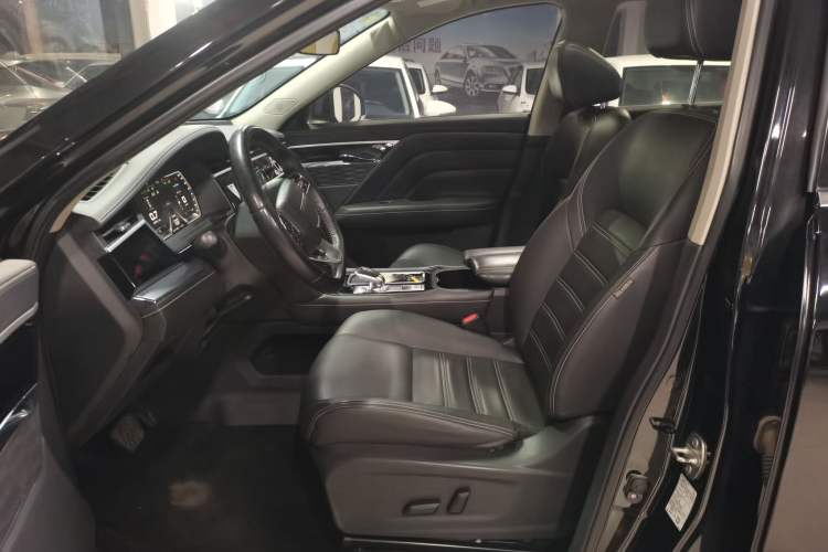Used Venucia Star 2020 260T Automatic 48V Mild Hybrid Turbocharged Star Edition Left Front Seat